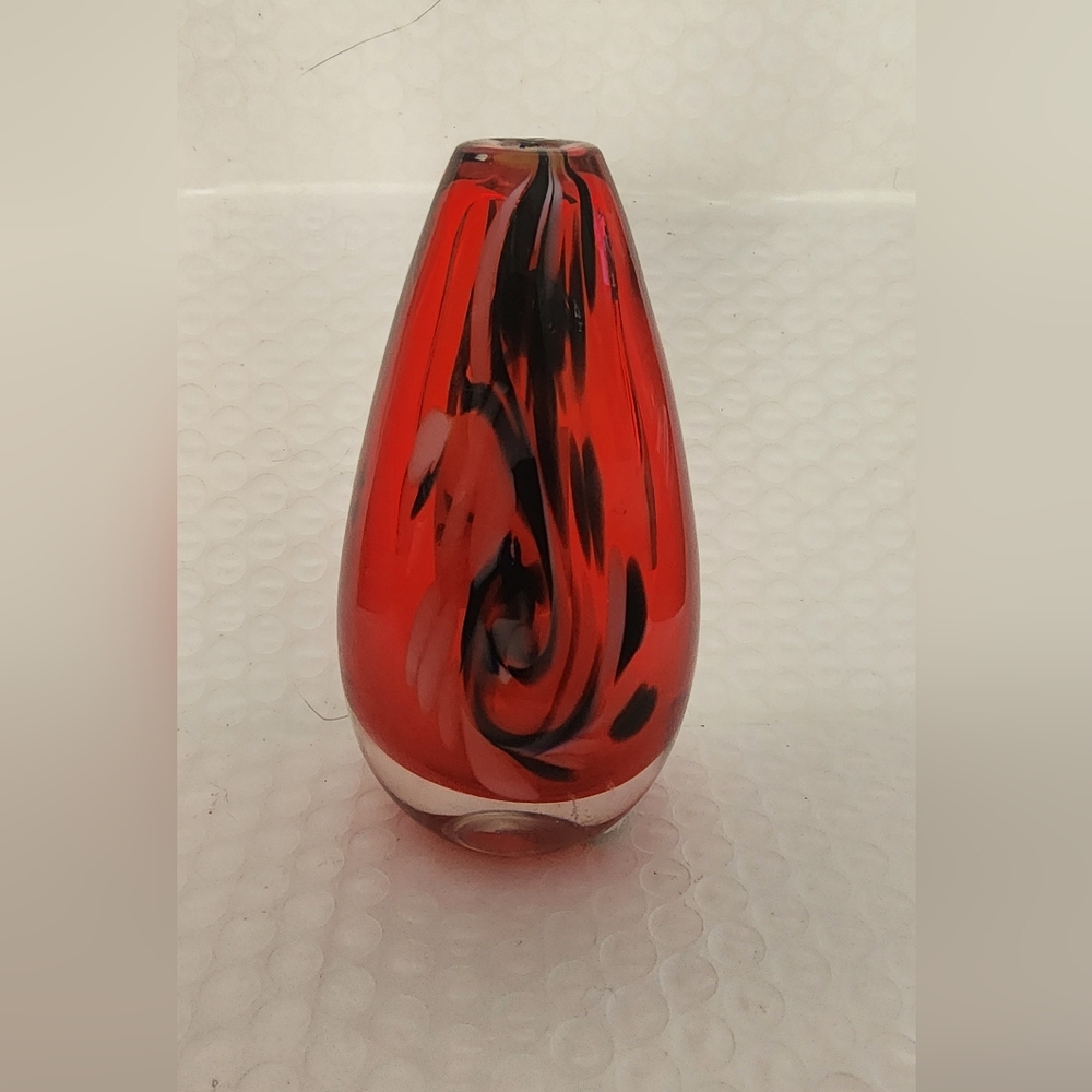 Elegant Red, Blue And White Bud Vase/Perfume Bottle
